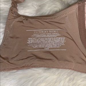 Victoria's Secret Intimates & Sleepwear - Victoria’s Secret T-shirt Bra (Nude) Victoria's Secret Intimates & Sleepwear - Victoria’s Secret T-shirt Bra (Nude)